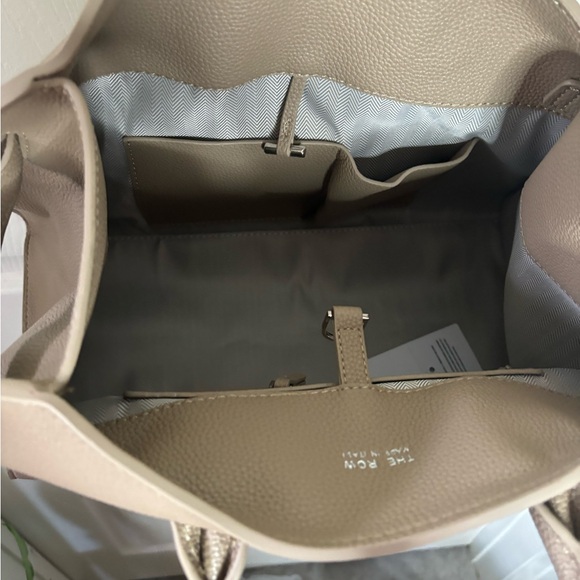 Luxury inspired handbag - Picture 10 of 12